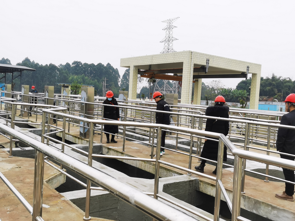 永浩機(jī)電 污水處理廠二沉池(1).png